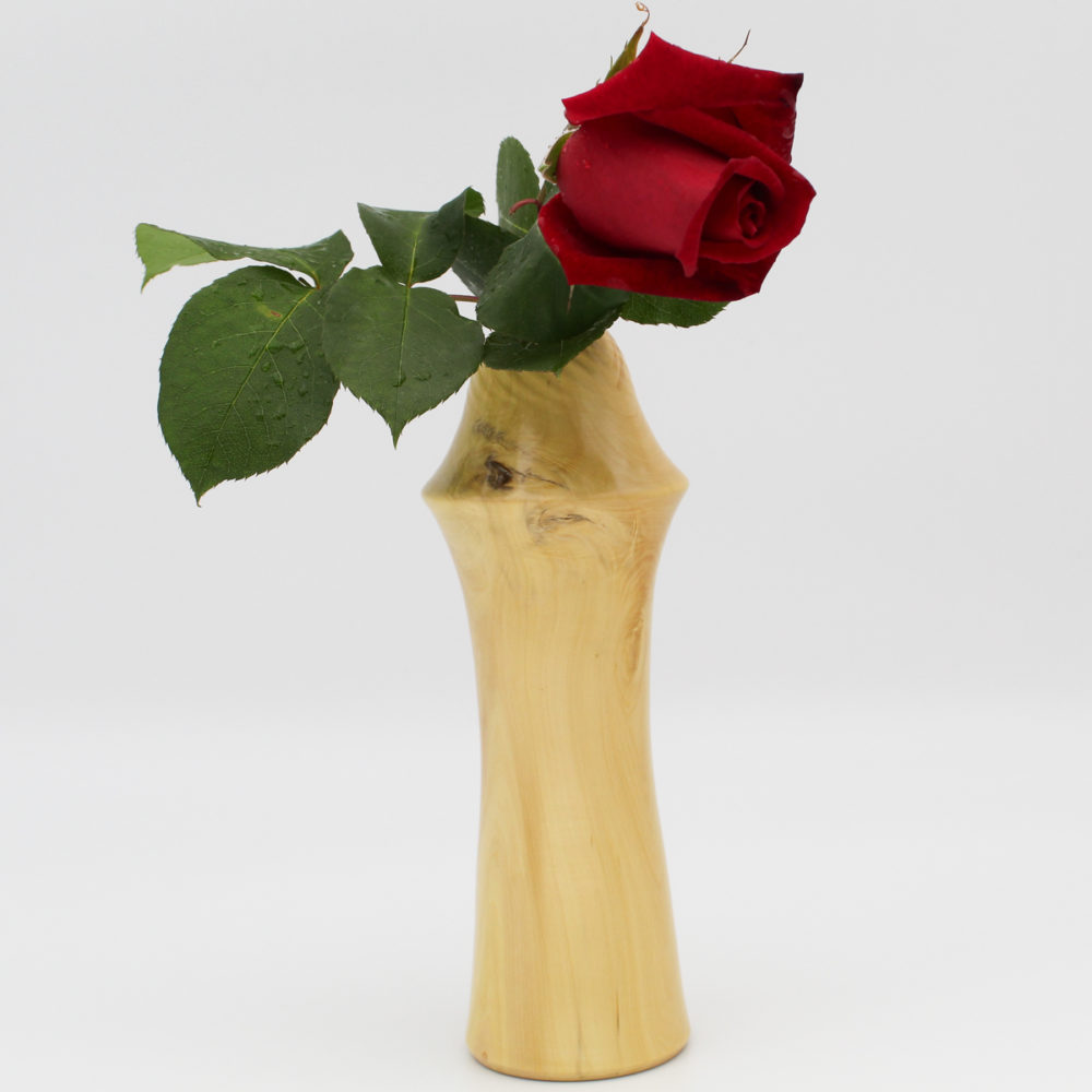 Soliflore en bois de buis avec une rose